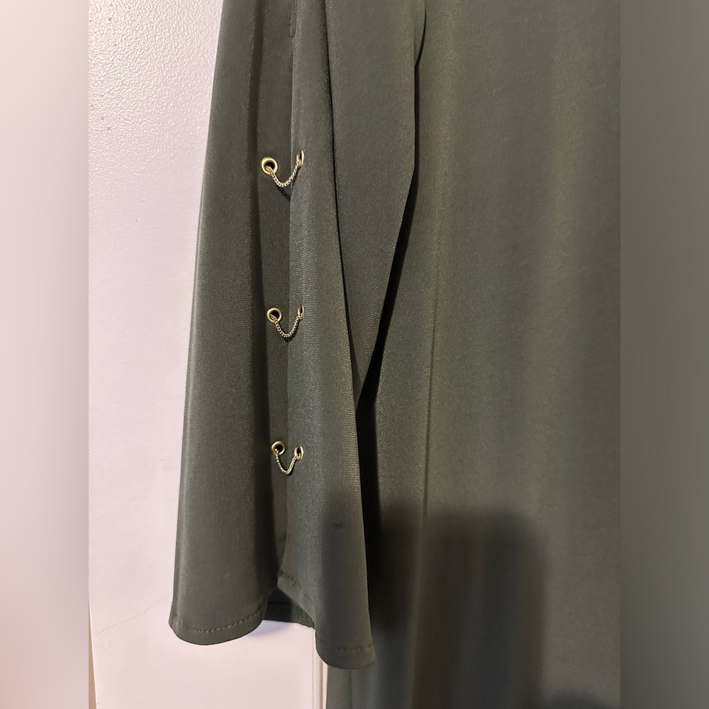 NWT Michael Kors Shift Dress with Split Sleeves - Size M - Picture 2 of 4